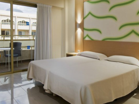  KN COLUMBUS APART-HOTEL