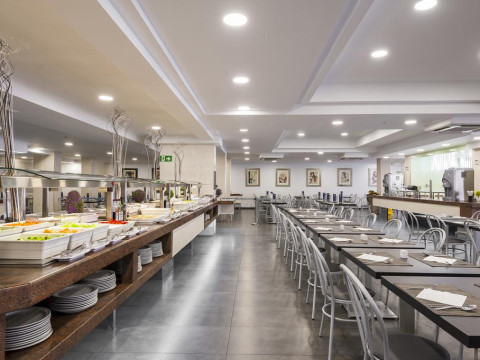  KN COLUMBUS APART-HOTEL