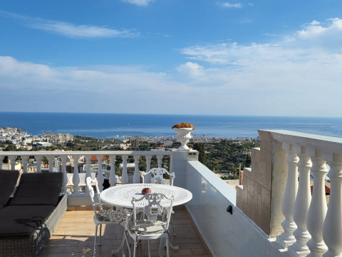 Korifi Suites Collection