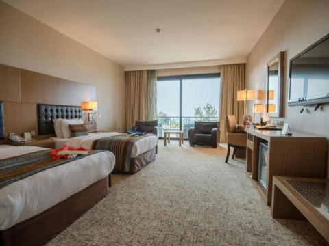 KORINEUM GOLF & BEACH RESORT
