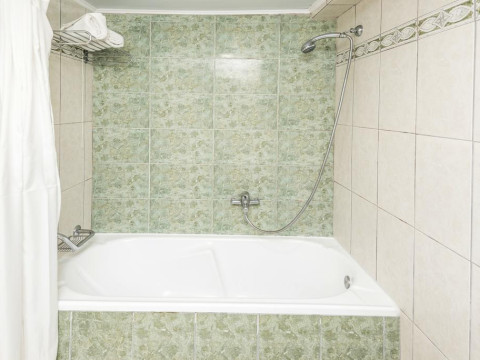Kosta Palace City Hotel