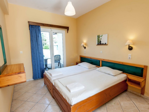 KOULOURIS BEACH HOTEL