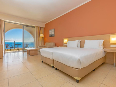 Kresten Royal Euphoria Resort