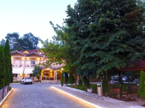 Krikonis Hotel