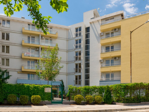 Kristal Beach Apartments Aparthotel