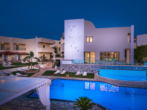 Kristalli Hotel Apts
