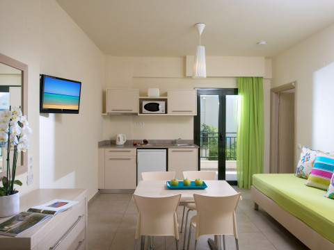 Kristalli Hotel Apts
