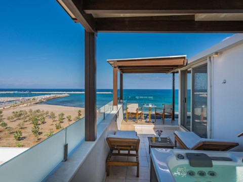 Kriti Beach Hotel