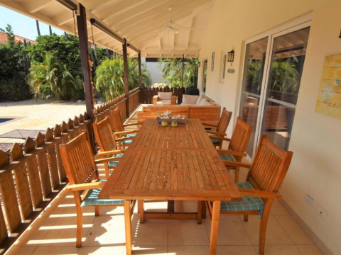 Kunuku Villa