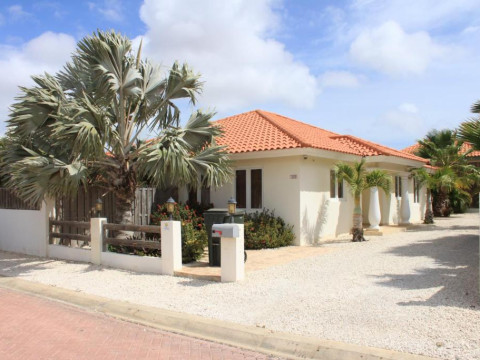 Kunuku Villa