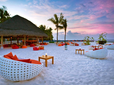 Niva Kuramathi Maldives Resort