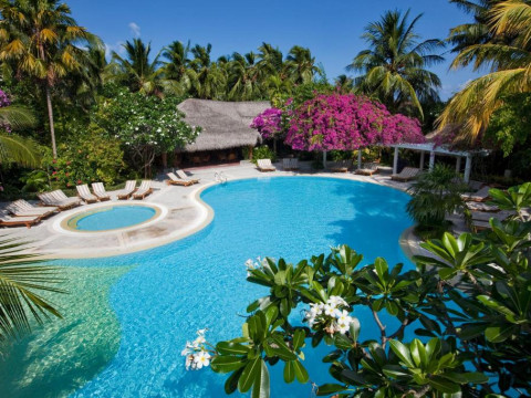 Niva Kuramathi Maldives Resort
