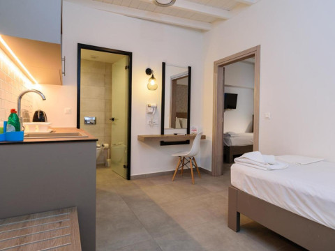 KYMA HOTEL LOUTRO