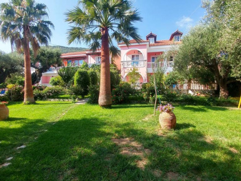 Kyprianos Apartments
