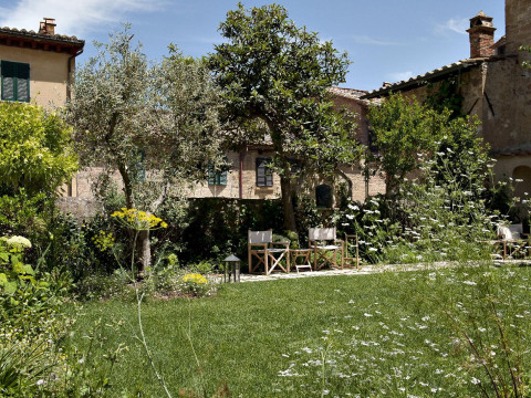 La Bandita Townhouse