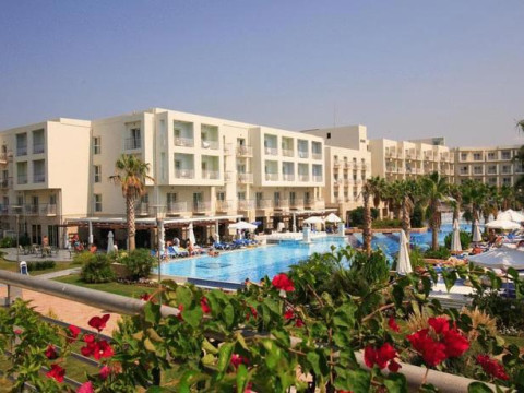 Roma Beach Resort & Spa