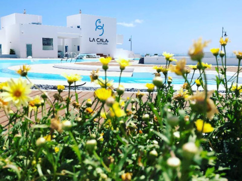 La Cala Suites Hotel