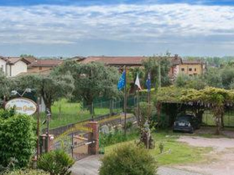 La Casa Gialla