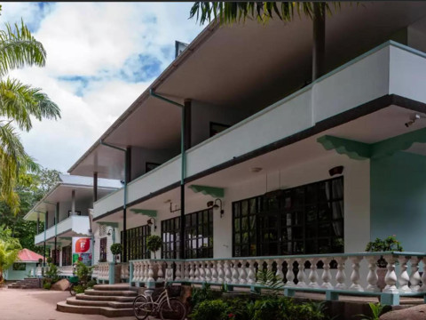 La Digue Self Catering