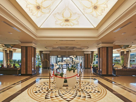 Complex La Marquise Luxury Resort