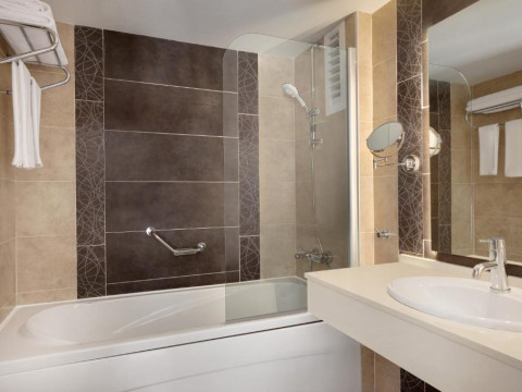 LA QUINTA BY WYNDHAM BODRUM