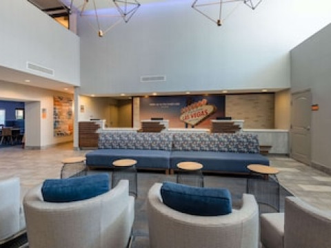 LA QUINTA INN & SUITES BY WYNDHAM LAS VEGAS AIRPORT SOUTH