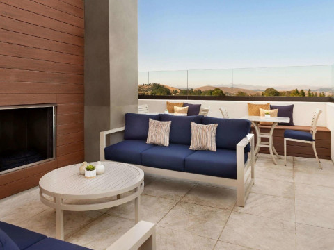 La Quinta Inn & Suites By Wyndham San Luis Obispo Downtown