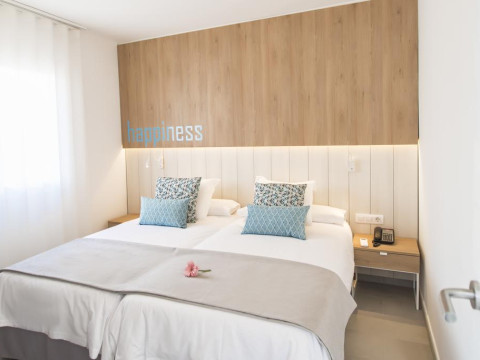 LABRANDA ALYSSA SUITE HOTEL