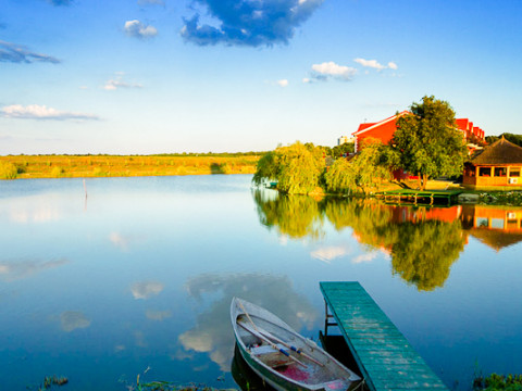 Lacul Racilor