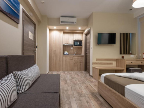 Lagaria Hotel & Apartments