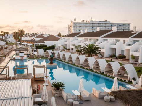 Lago Resort Menorca - Casas del Lago Adults Only