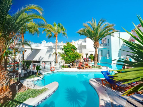 LAGOS DE FANABE BEACH RESORT
