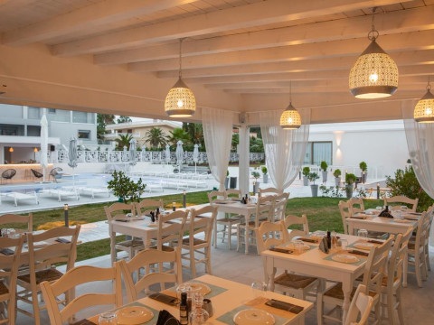 Laguna Resort