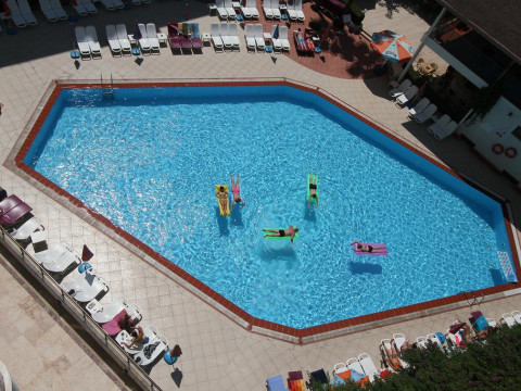 LALILA BLUE SUITES