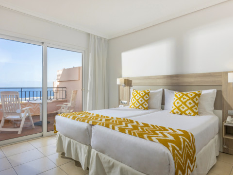 Landmar Costa Los Gigantes Family Resort