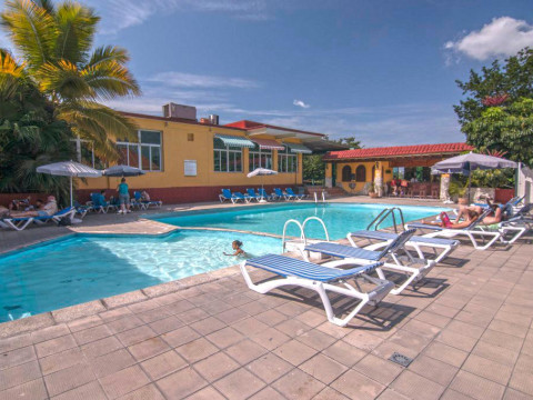 Las Americas