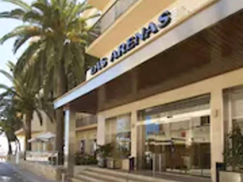 LAS ARENAS