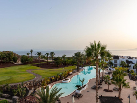 Las Terrazas de Abama Suites