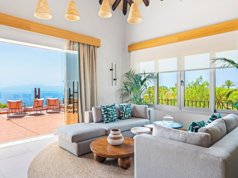 Las Terrazas de Abama Suites