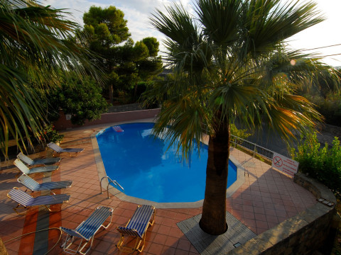 LATO HOTEL