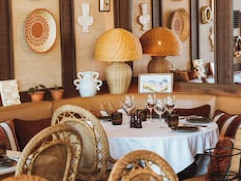 LE CAFÉ DE PARIS