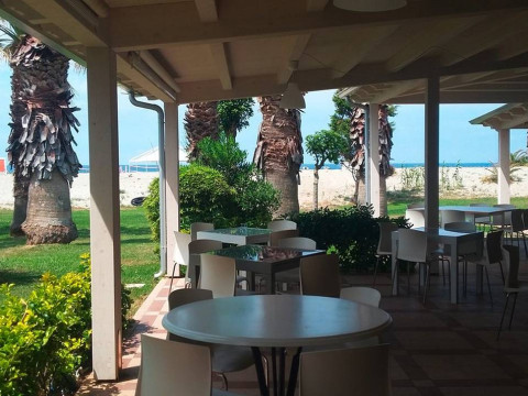 LE DUNE BEACH CLUB