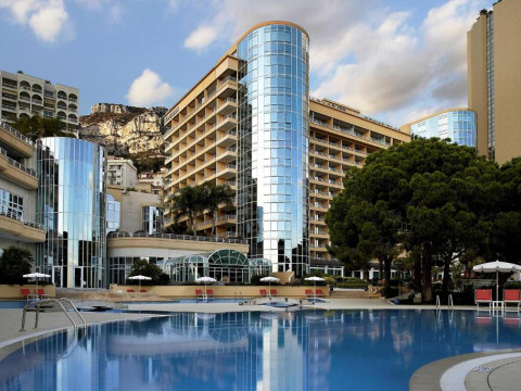 Le Meridien Beach Plaza