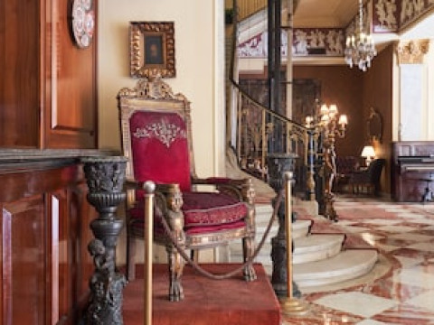 LE METROPOLE LUXURY HERITAGE HOTEL SINCE 1902 BY PARADISE INN GROUP