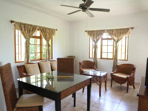 Le Surmer Self Catering Chalets Resort