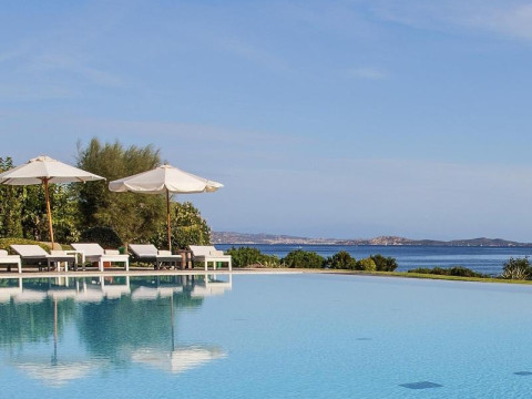L'Ea Bianca Luxury Resort