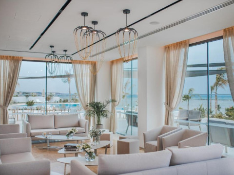Lebay Beach Hotel