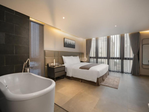 LEGEND Boutique Hotel