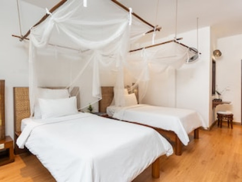 LEGEND BOUTIQUE RIVER RESORT AND SPA (SHA)