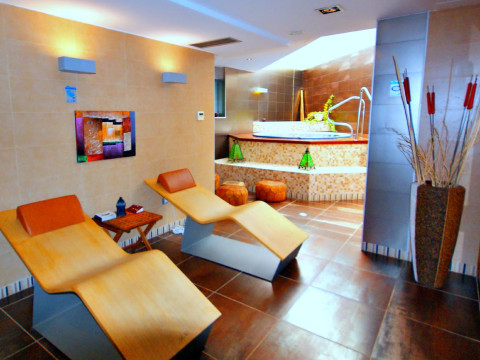 Leo Deluxe Punta Umbria